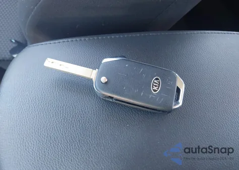 2020 Kia Soul Lx из США, поврежденный, VIN KNDJ23AU1L7080311